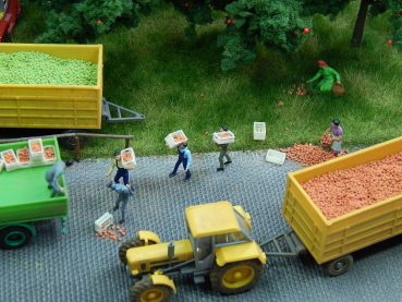 Preview: 1:87 Äpfel rot 75 g, Juweela 28124