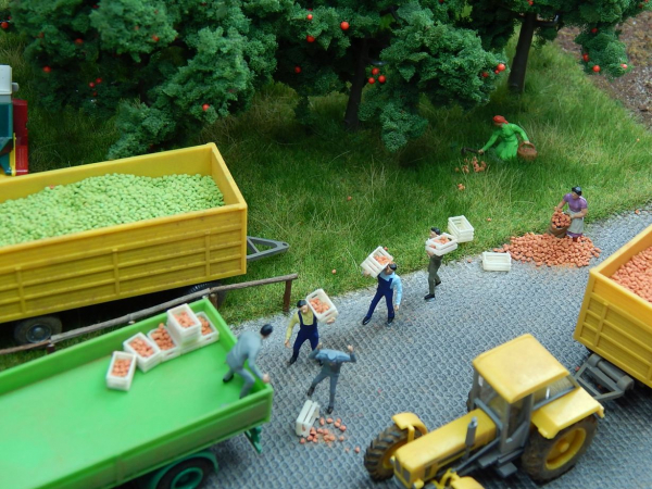 1:87 Äpfel rot 75 g, Juweela 28124